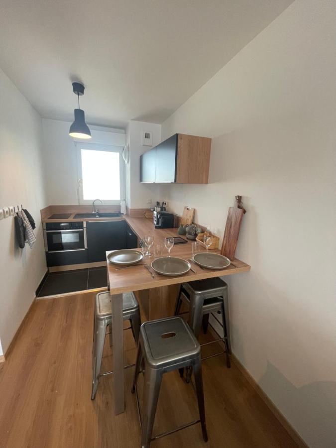 Alp Chartres - Grand Studio Avec Terrasse Et Parking Kültér fotó