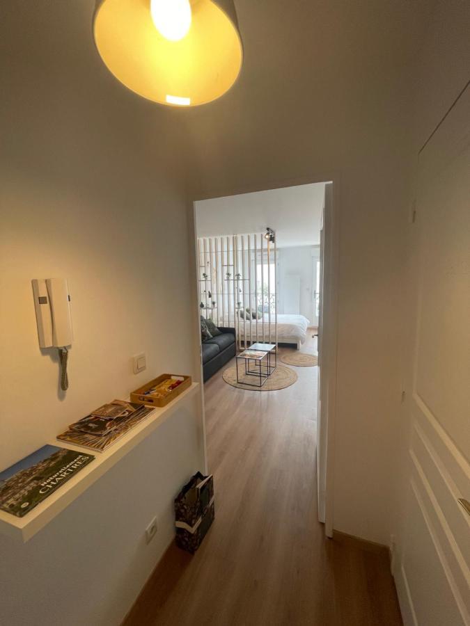 Alp Chartres - Grand Studio Avec Terrasse Et Parking Kültér fotó